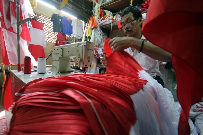 Penjahit Bendera Merah Putih
