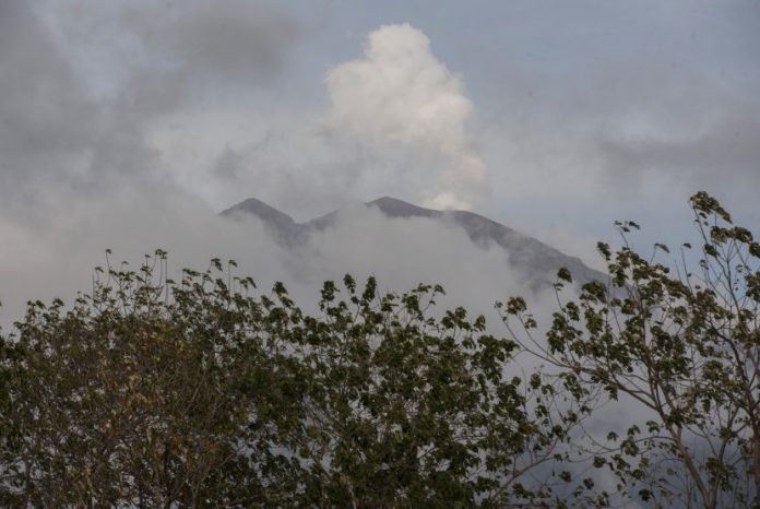 gunung agung