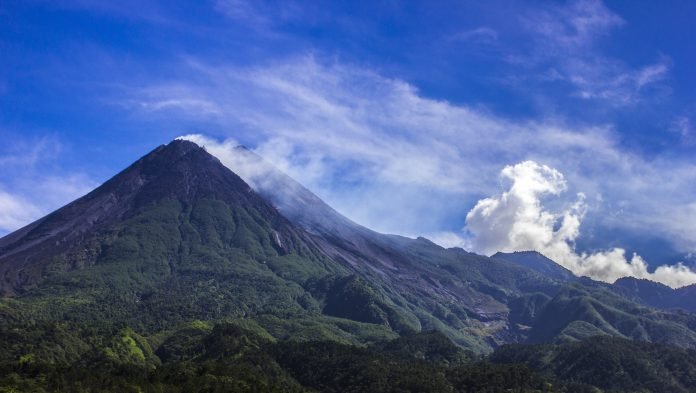 Gunung_Merapi