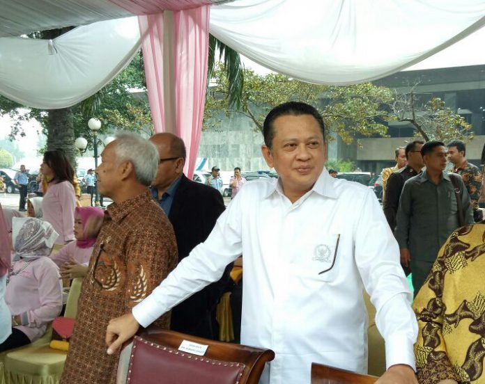 ketua dpr2