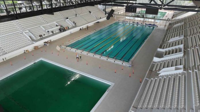 renovasi-kolam-renang-gbk