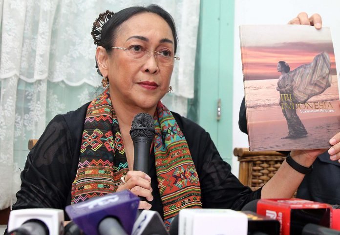 Sukmawati Maaf - ADE