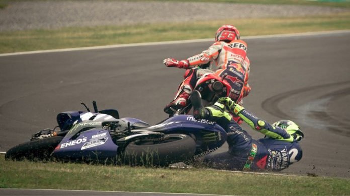rossi-vs-marquez_20180409_100807