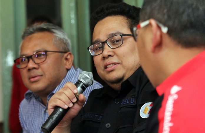 ADE- Diskusi Politik Tagar Bikin Gempar