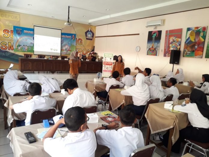 Cegah Bullying, Polwan Aktif Datangi Sekolah