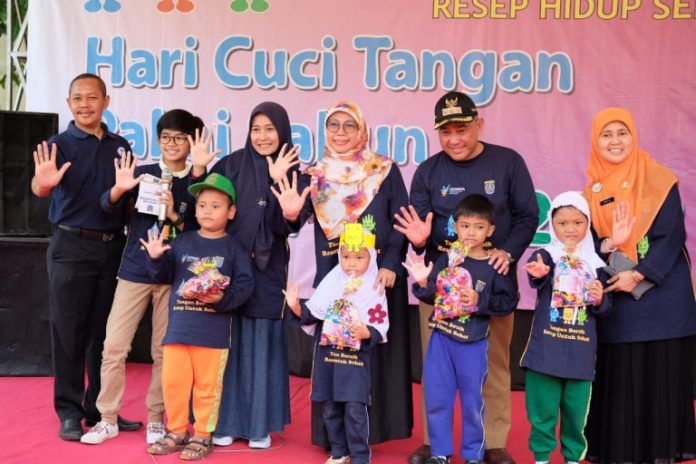 Ratusan Murid PAUD Cuci Tangan Di Balaikota