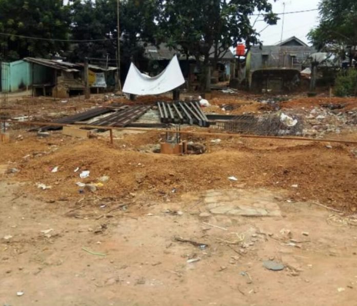WARGA TOLAK PEMBANGUNAN TPS3R